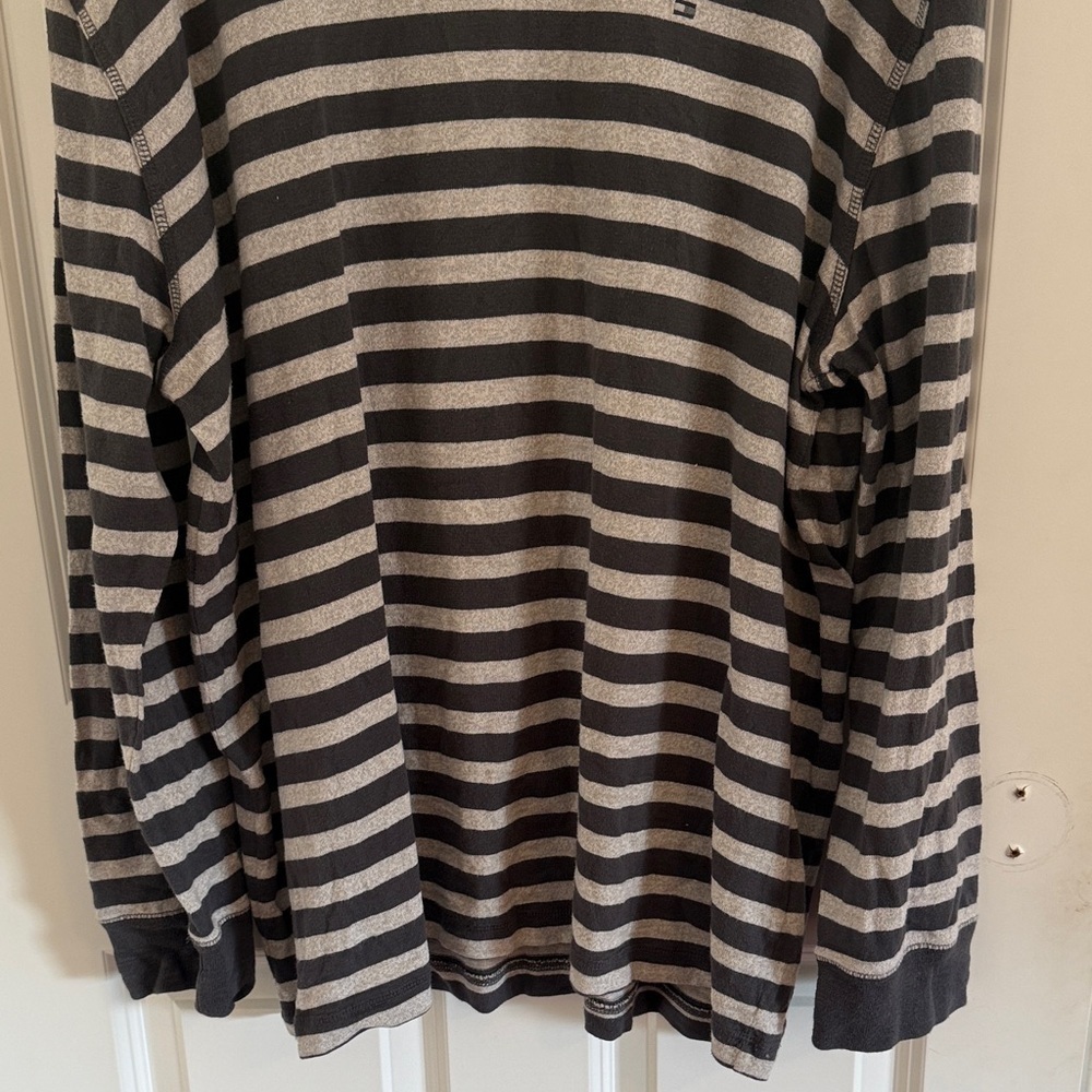 Y2K Tommy Hilfiger Charcoal and Light Gray Striped Long Sleeve Shirt XXL Tall - Picture 3 of 7